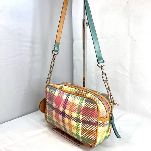 DOONEY & BOURKE Cute Preppy Plaid Mini shoulder bag w/ lovely gingham pattern! - Picture 4 of 16